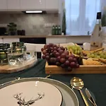 Lesny Zakatek Takie Male Bieszczady W Rzeszowie Grill Starowiejska 6 * Rzeszów
