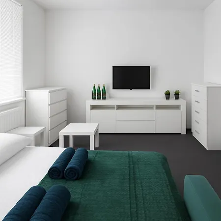 Lesny Zakatek Takie Male Bieszczady W Rzeszowie Grill Sauna Starowiejska 6 Апартаменти Ряшів