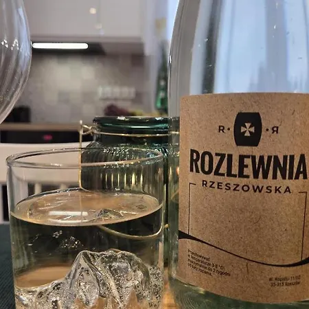 Lesny Zakatek Takie Male Bieszczady W Rzeszowie Grill Starowiejska 6 Apartman