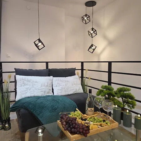 Lesny Zakatek Takie Male Bieszczady W Rzeszowie Grill Starowiejska 6 Apartment