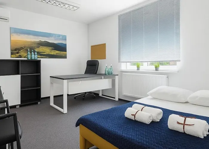 Lesny Zakatek Takie Male Bieszczady W Rzeszowie Grill Starowiejska 6 *