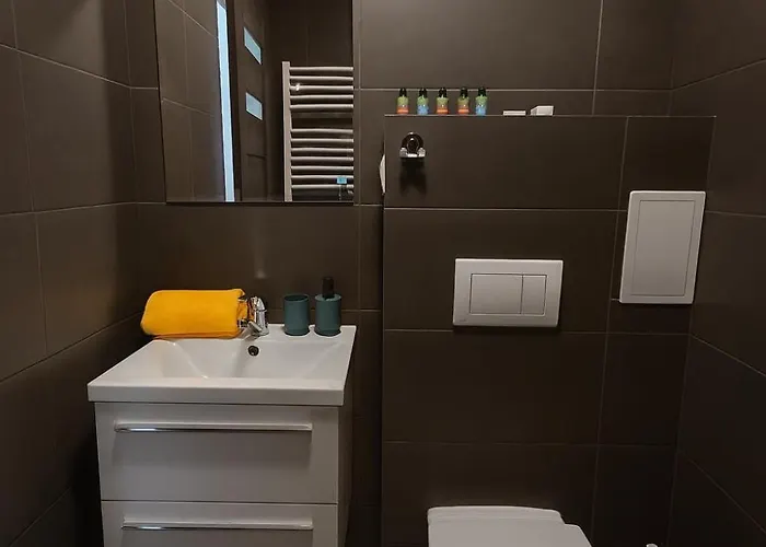 Lesny Zakatek Takie Male Bieszczady W Rzeszowie Grill Starowiejska 6 아파트 *