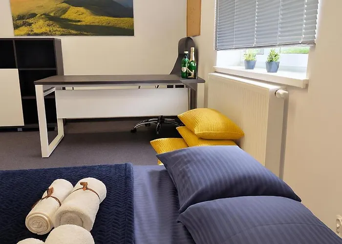 Lesny Zakatek Takie Male Bieszczady W Rzeszowie Grill Starowiejska 6 * Rzeszów