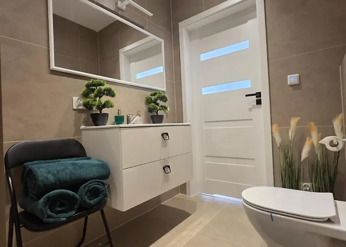 아파트 Lesny Zakatek Takie Male Bieszczady W Rzeszowie Grill Starowiejska 6 *